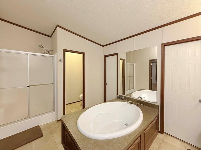 845 Caldwell ST, Lexington, TX 78947