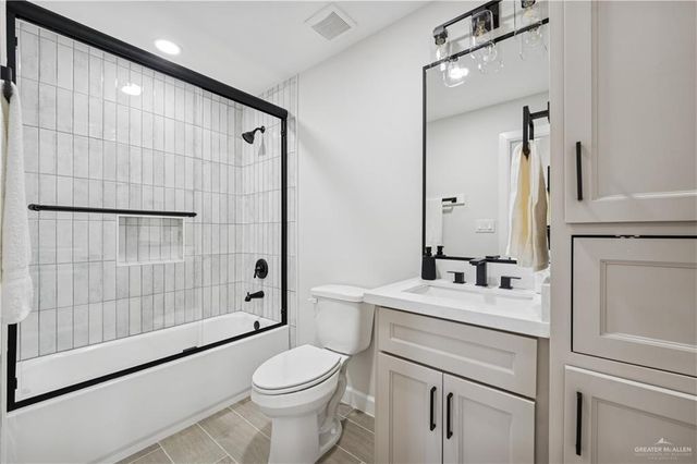 1013 Azalea Street, Mission, TX 78573