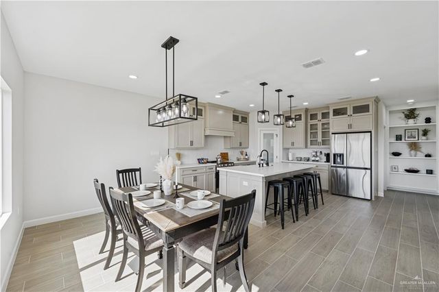 1013 Azalea Street, Mission, TX 78573