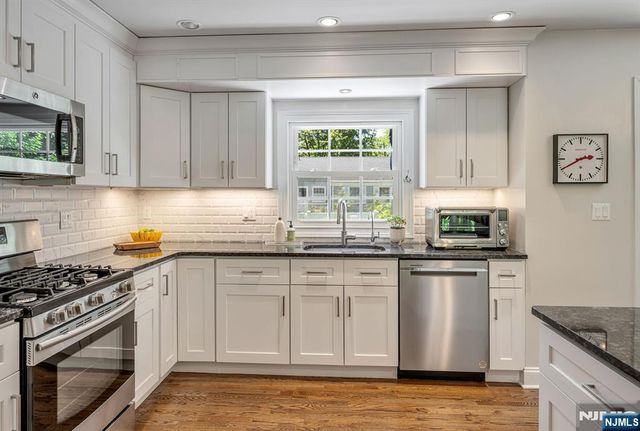 369 Voorhis Avenue, Wyckoff, NJ 07481