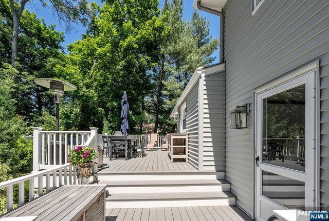 369 Voorhis Avenue, Wyckoff, NJ 07481