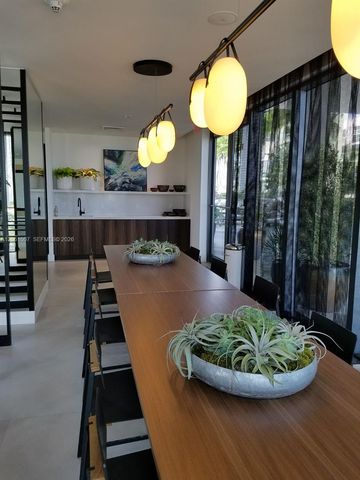 121 NE 34 Street 1702, Miami, FL 33137