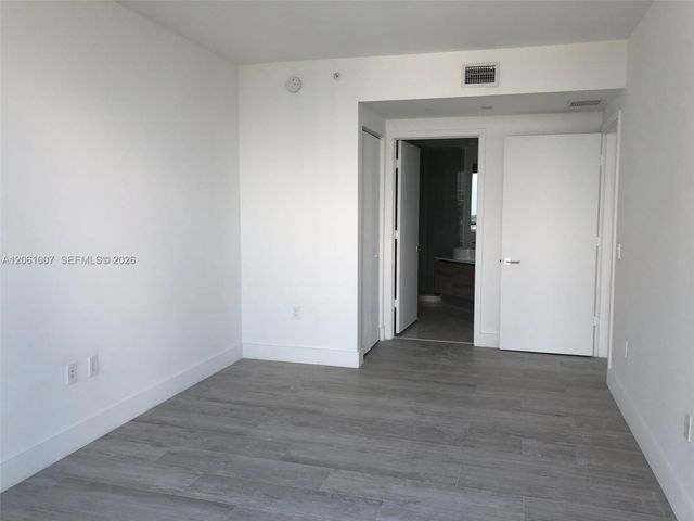 121 NE 34 Street 1702, Miami, FL 33137