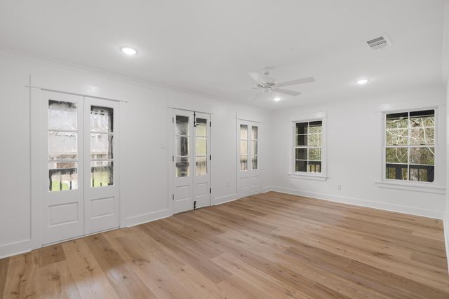 27 Cherry Laurel Loop, Hattiesburg, MS 39402