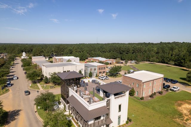 27 Cherry Laurel Loop, Hattiesburg, MS 39402