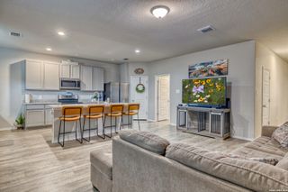 20009 HUCKLEBERRY ST, Lytle, TX 78052