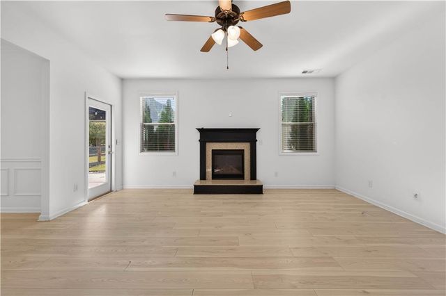 6837 Big Sky Drive, Flowery Branch, GA 30542