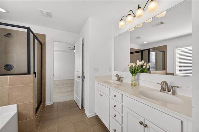 6837 Big Sky Drive, Flowery Branch, GA 30542