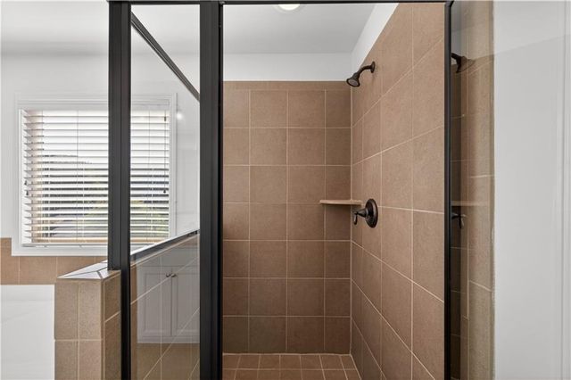 6837 Big Sky Drive, Flowery Branch, GA 30542