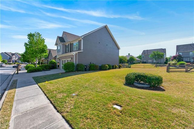 6837 Big Sky Drive, Flowery Branch, GA 30542