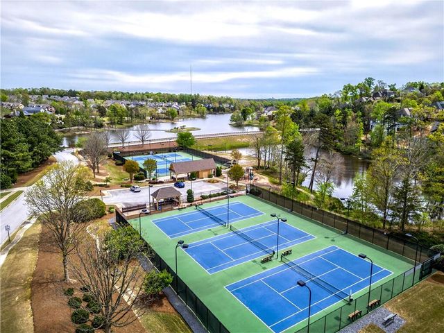 6837 Big Sky Drive, Flowery Branch, GA 30542