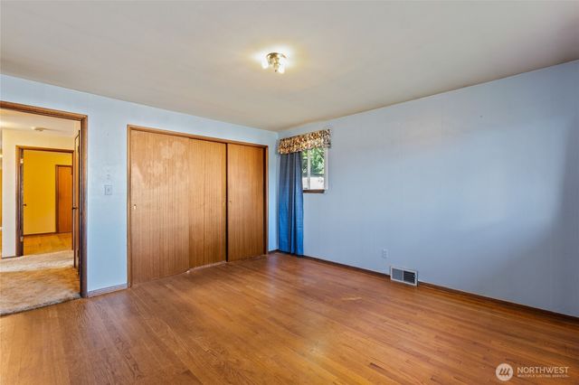 5706 S Upland Road, Seattle, WA 98118