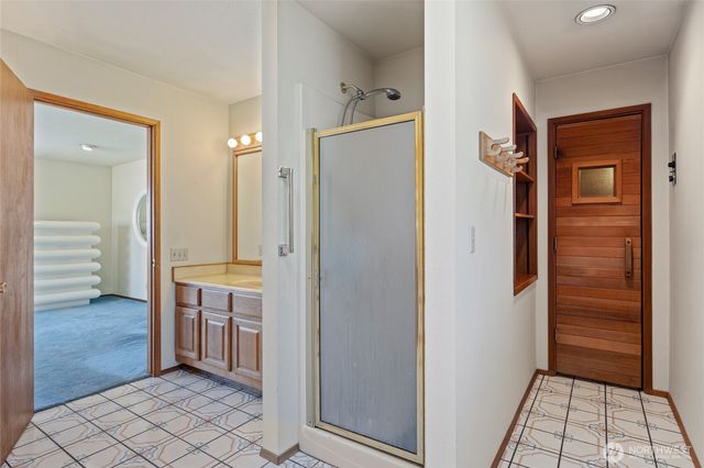 5706 S Upland Road, Seattle, WA 98118