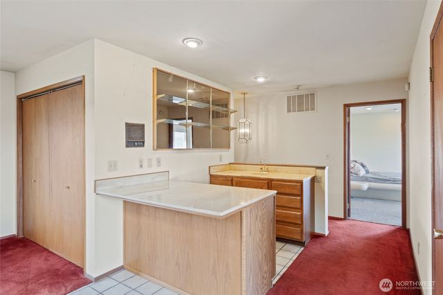 5706 S Upland Road, Seattle, WA 98118