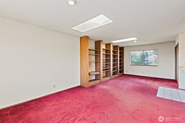 5706 S Upland Road, Seattle, WA 98118