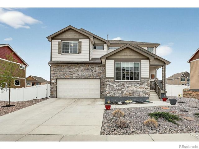 4492 Mountain Sky Street, Johnstown, CO 80534