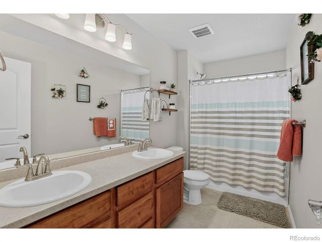 4492 Mountain Sky Street, Johnstown, CO 80534