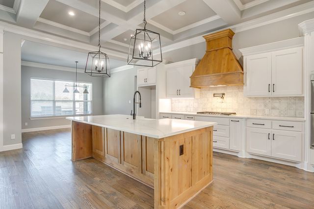 2161 Eagles Ridge Drive, Weatherford, TX 76087