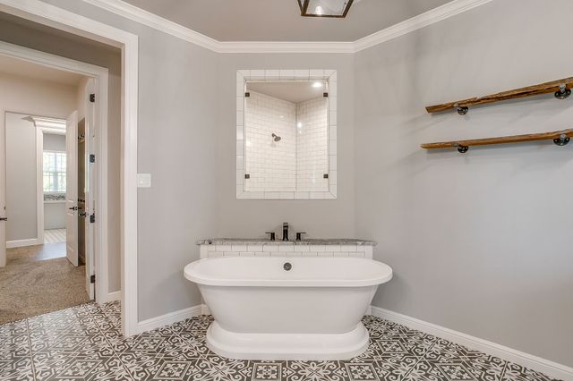 2161 Eagles Ridge Drive, Weatherford, TX 76087
