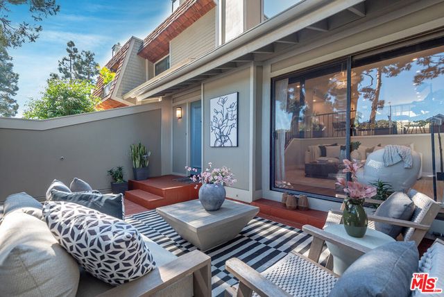 13135 Mindanao Way 5, Marina Del Rey, CA 90292