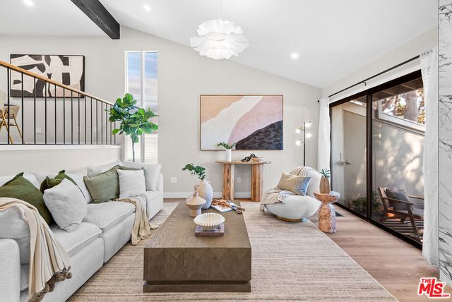 13135 Mindanao Way 5, Marina Del Rey, CA 90292