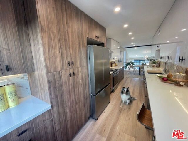 13135 Mindanao Way 5, Marina Del Rey, CA 90292