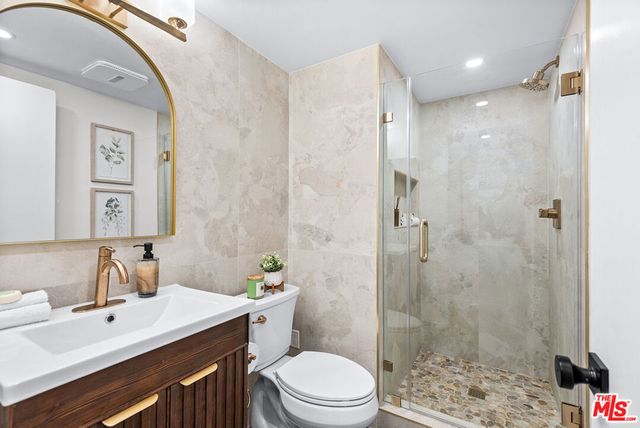 13135 Mindanao Way 5, Marina Del Rey, CA 90292