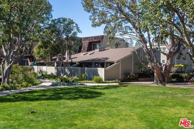 13135 Mindanao Way 5, Marina Del Rey, CA 90292