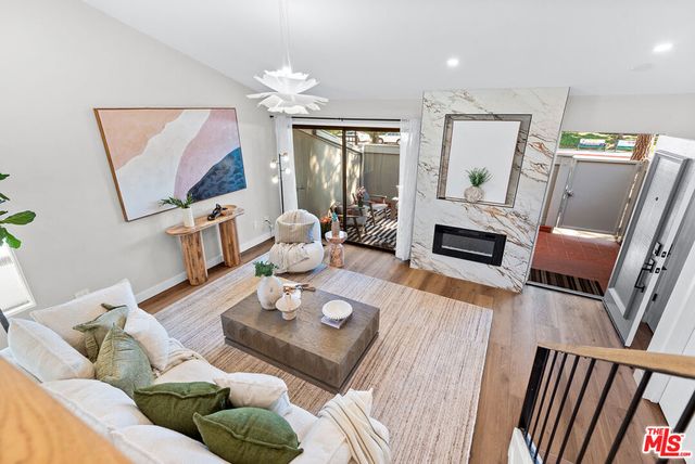 13135 Mindanao Way 5, Marina Del Rey, CA 90292