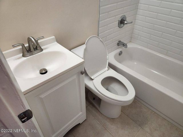 713 4TH Avenue S, Jacksonville Beach, FL 32250