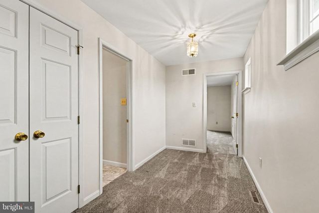 729 N HIGHLANDS DR, Harrisburg, PA 17111