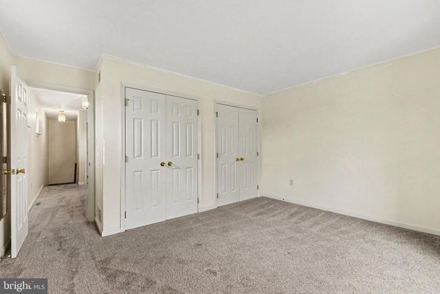 729 N HIGHLANDS DR, Harrisburg, PA 17111