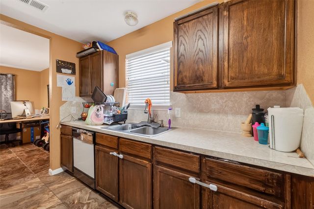 11735 Alief Clodine Road 1, Houston, TX 77072