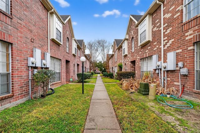 11735 Alief Clodine Road 1, Houston, TX 77072