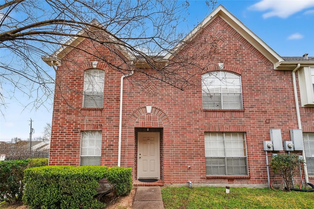 11735 Alief Clodine Road 1, Houston, TX 77072