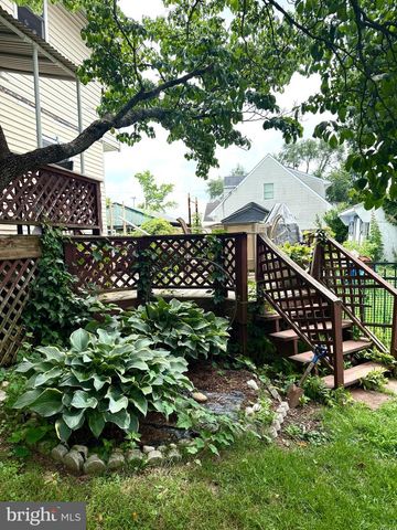 906 WASHINGTON AVE, Croydon, PA 19021