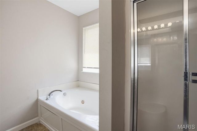 9537 Wilson Bridge Drive, St Louis, MO 63136