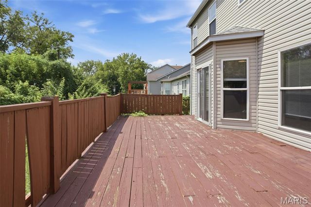 9537 Wilson Bridge Drive, St Louis, MO 63136
