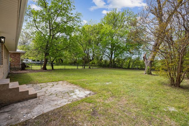 1006 N Grant Drive, Sherman, TX 75092