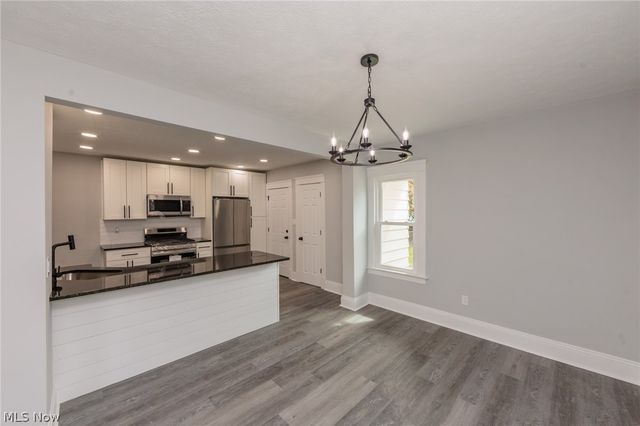 3569 W 136th Street, Cleveland, OH 44111