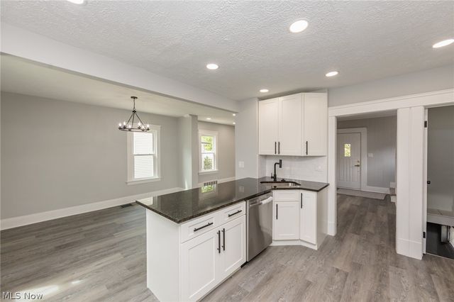 3569 W 136th Street, Cleveland, OH 44111