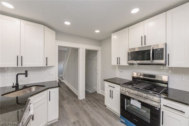 3569 W 136th Street, Cleveland, OH 44111