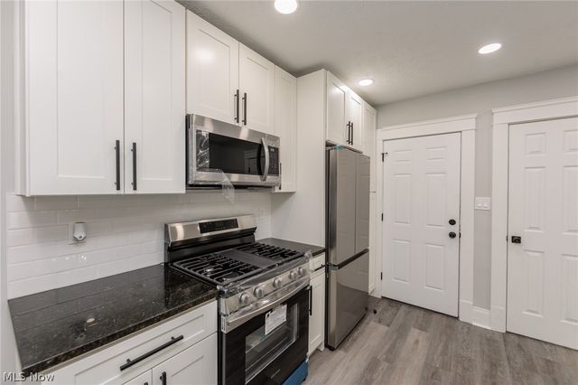 3569 W 136th Street, Cleveland, OH 44111