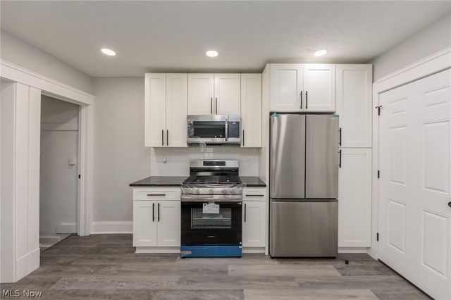 3569 W 136th Street, Cleveland, OH 44111