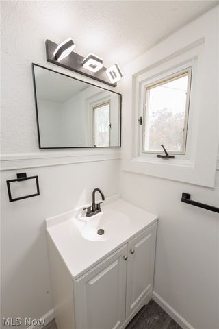3569 W 136th Street, Cleveland, OH 44111