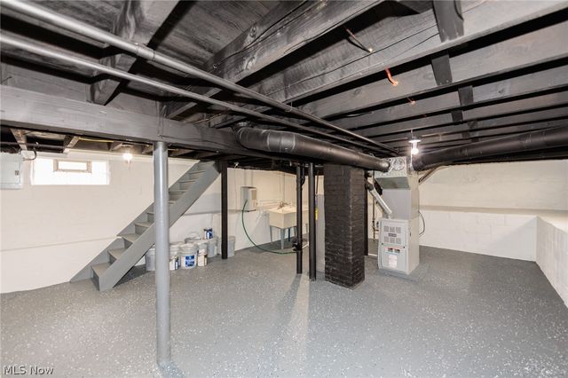 3569 W 136th Street, Cleveland, OH 44111