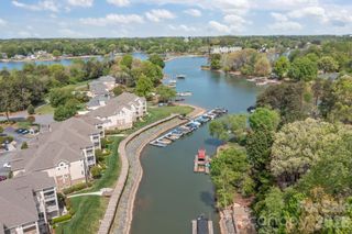 104 Pier 33 Drive 317, Mooresville, NC 28117