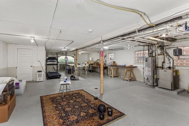 1719 N Newcastle Avenue, Chicago, IL 60707