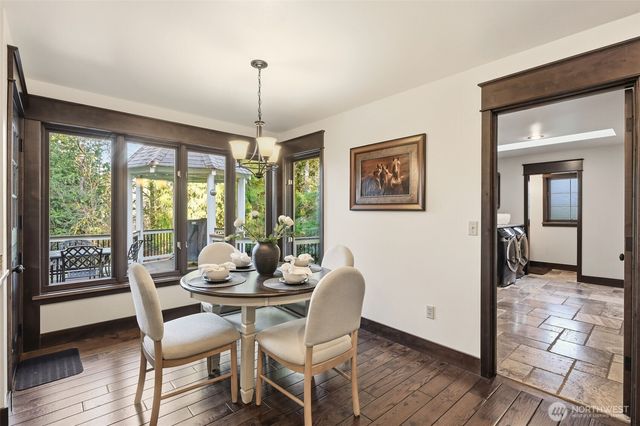 12925 206th Avenue NE, Woodinville, WA 98077