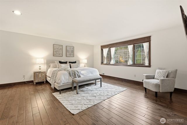 12925 206th Avenue NE, Woodinville, WA 98077